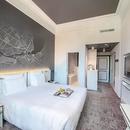 Métropole Hotel Genève