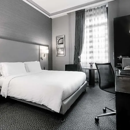 Métropole Hotel 5*